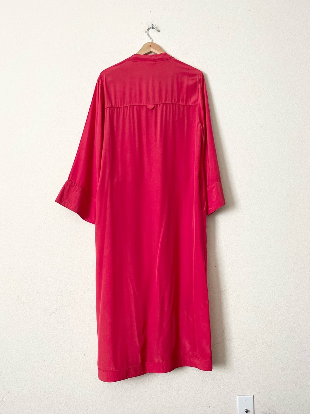 MIRTH LARGE Malmo 100% silk red long sleeve midi dress - Picture 6 of 9